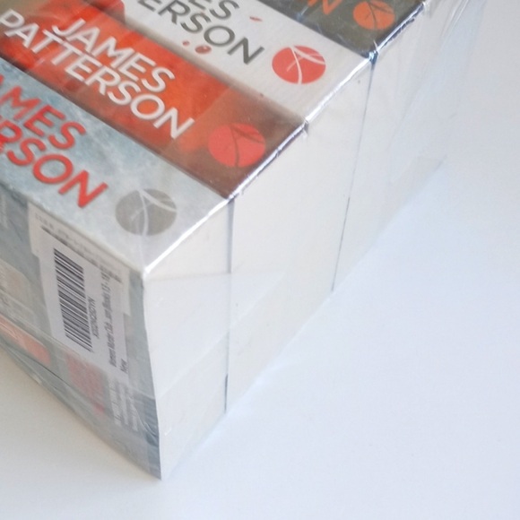 Set of 6 James Patterson M*urder Club Series 6 Book Collection Set (Books 13-18) - Picture 4 of 14